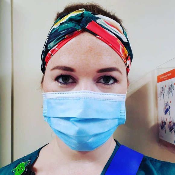 Meet your Posher, Emily - Picture 2 of 9